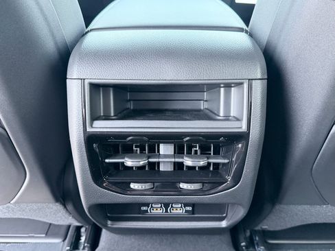 New 2026 Jeep Grand Cherokee Laredo RWD image 27