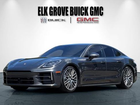 Used 2024 Porsche Panamera RWD image 8