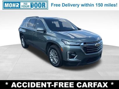 Used 2023 Chevrolet Traverse LT