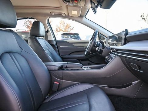 Certified 2025 Hyundai Sonata Limited image 22