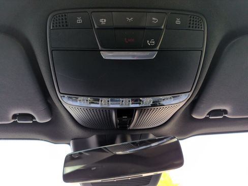 Used 2022 Mercedes-Benz GLC 300 image 30