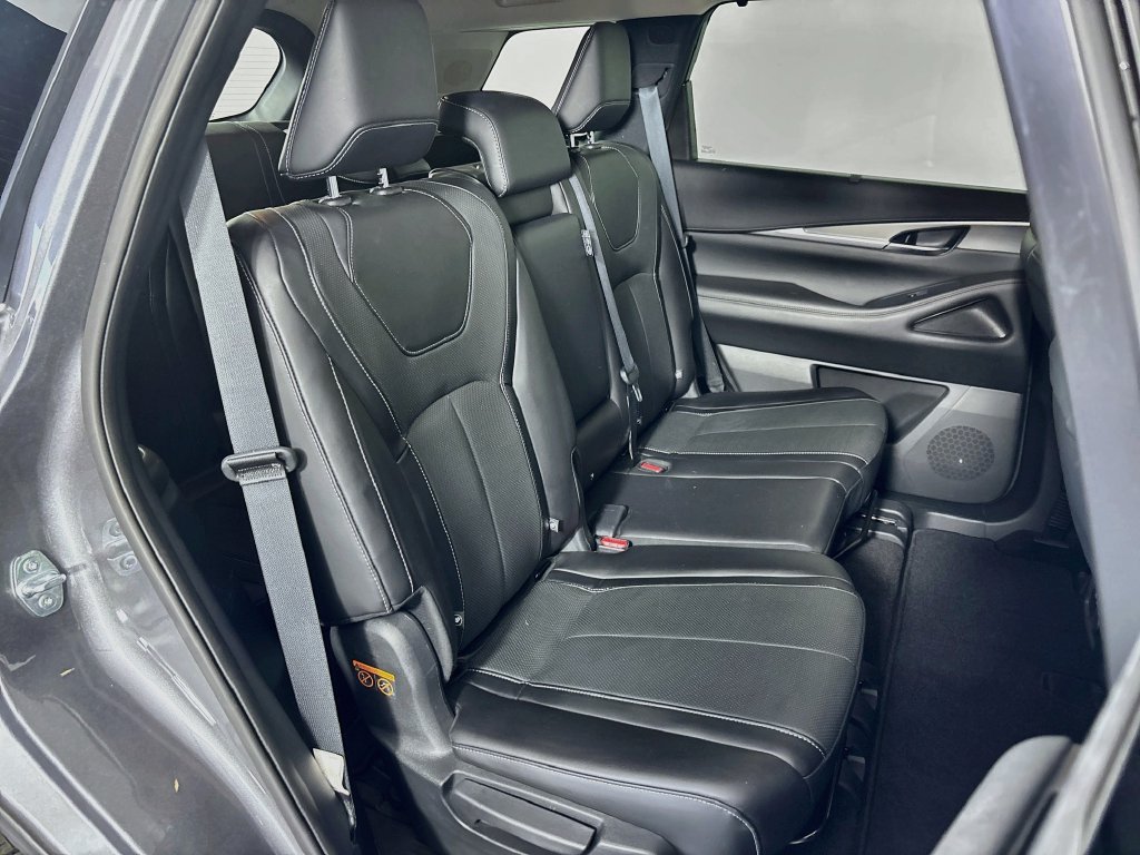 Used 2023 INFINITI QX60 Luxe w/ Cargo Package AWD/4WD image 29