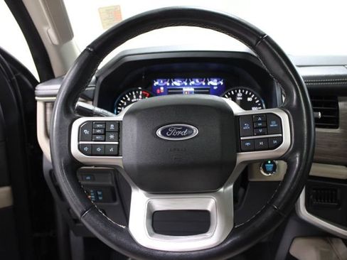Used 2024 Ford Expedition Max Limited image 40