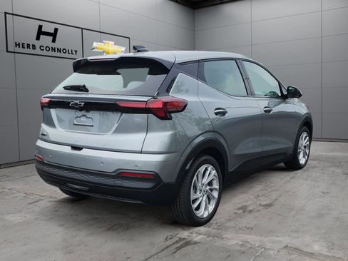 New 2027 Chevrolet Bolt LT FWD image 5