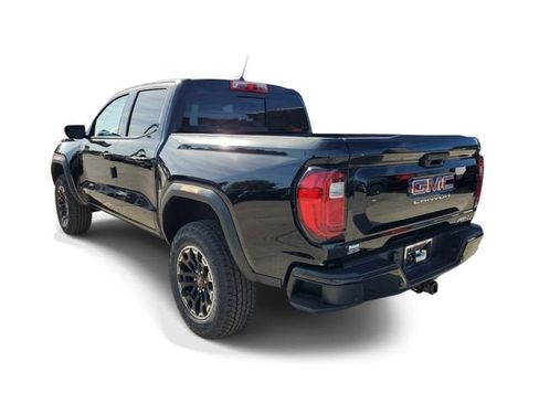 New 2026 GMC Canyon AT4 AWD/4WD image 4