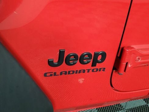 Used 2020 Jeep Gladiator Sport w/ Quick Order Package 23S image 10