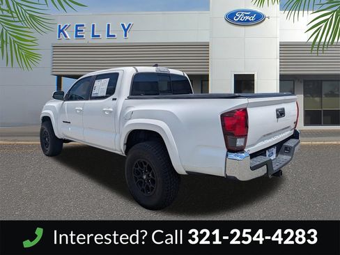 Used 2020 Toyota Tacoma SR5 RWD image 8