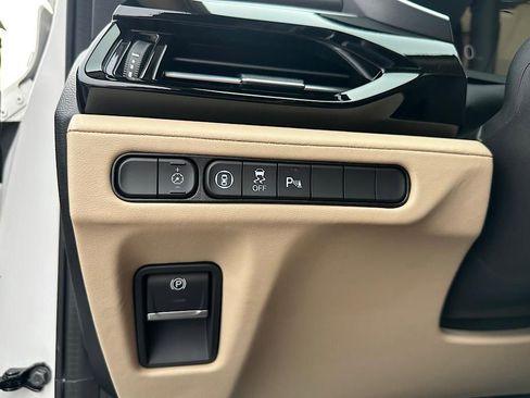 Certified 2023 Acura MDX SH-AWD w/ Technology Package image 27