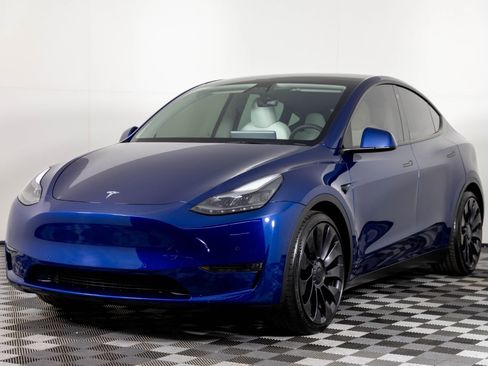 Used 2022 Tesla Model Y Performance image 2
