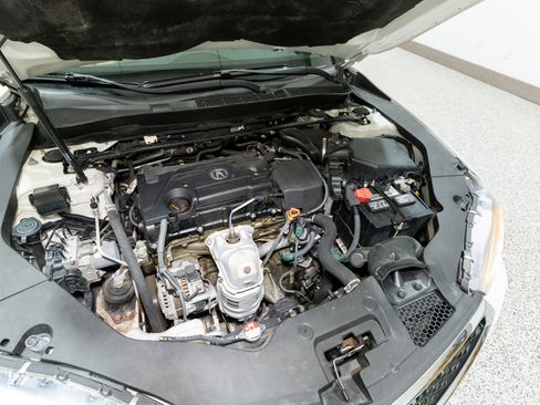 Used 2018 Acura TLX w/ Technology Package image 33