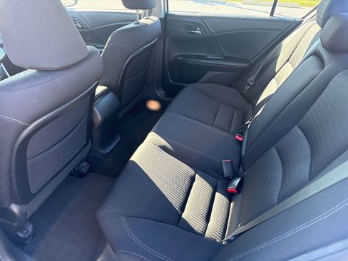 Used 2014 Honda Accord Sport image 11
