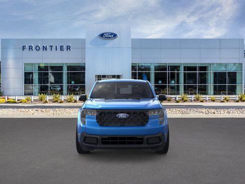 New 2025 Ford Maverick XLT w/ XLT Luxury Package image 6