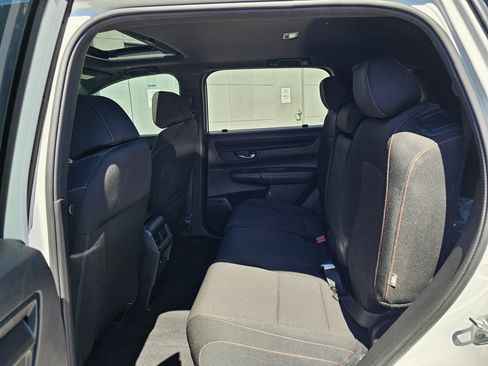 Used 2024 Honda CR-V Sport image 16