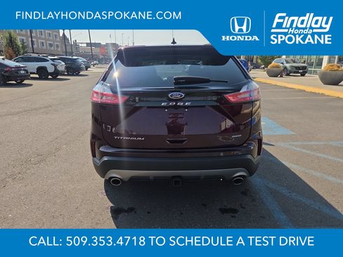 Used 2022 Ford Edge Titanium w/ Equipment Group 301A AWD/4WD image 4