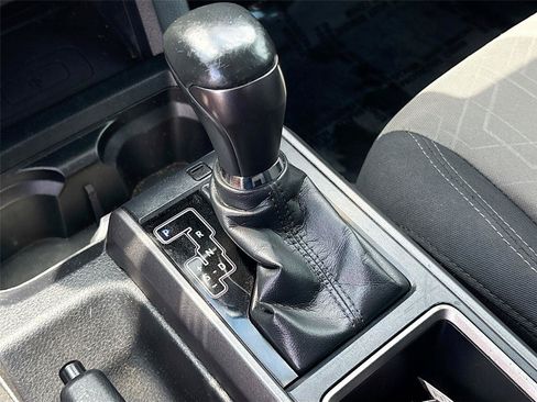Used 2020 Toyota Tacoma TRD Sport RWD image 16