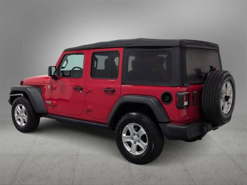 Certified 2018 Jeep Wrangler Unlimited Sport S image 6