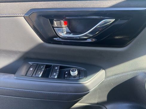 Used 2025 Subaru Forester Limited w/ Popular Package #2 image 13