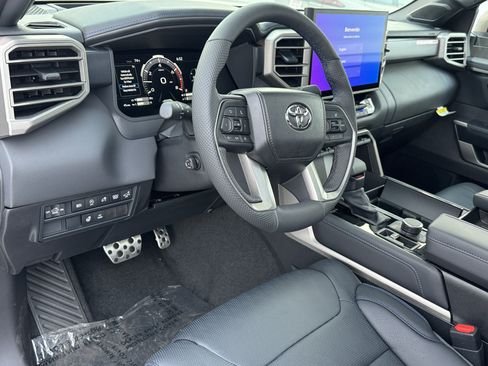 New 2026 Toyota Tundra Platinum AWD/4WD image 16