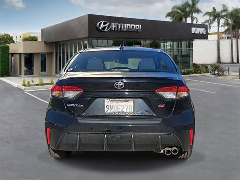 Used 2024 Toyota Corolla SE image 4