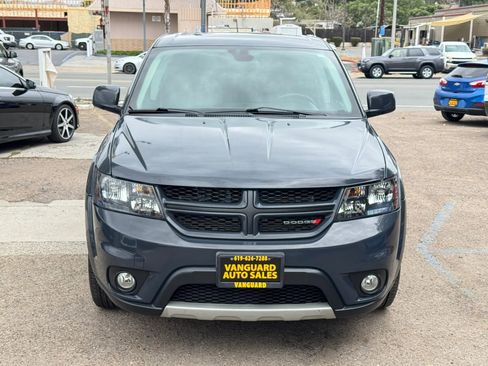 Used 2018 Dodge Journey GT FWD image 4