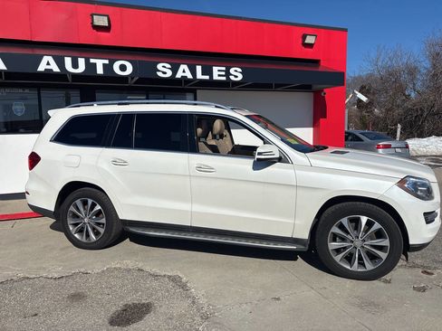 Used 2016 Mercedes-Benz GL 320 BlueTEC 4MATIC image 2