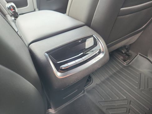 Used 2020 Cadillac XT6 Sport AWD/4WD image 32
