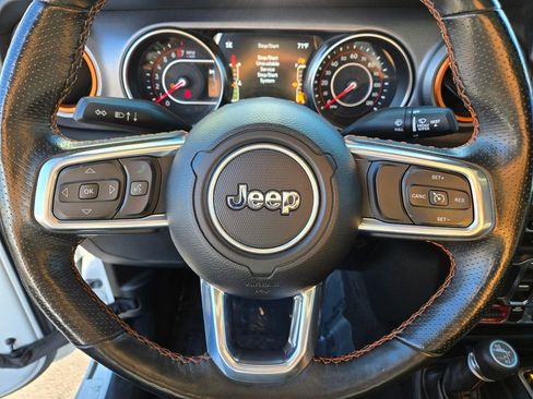Used 2021 Jeep Gladiator Mojave image 18