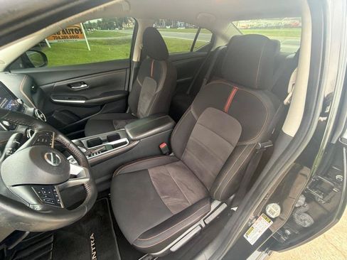 Used 2022 Nissan Sentra SR FWD image 25