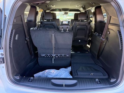 New 2026 Chrysler Voyager LX FWD image 17