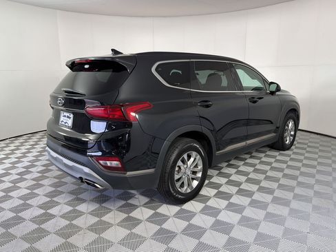 Used 2019 Hyundai Santa Fe SEL FWD image 9