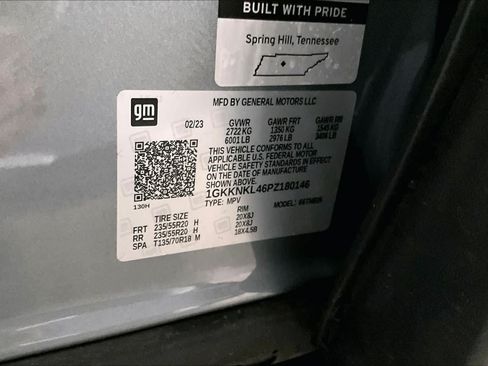 Used 2023 GMC Acadia SLE w/ Driver Convenience Package FWD image 35