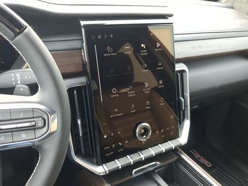 New 2026 GMC Acadia Denali Ultimate w/ LPO, All-Weather Package image 30