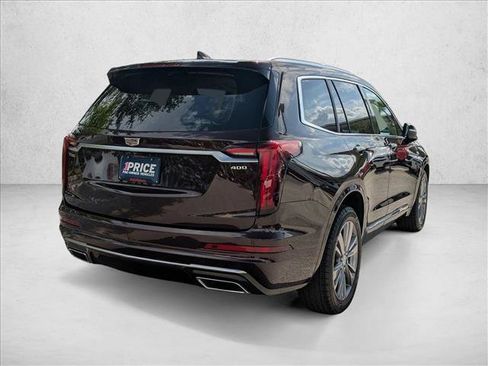 Used 2020 Cadillac XT6 Premium Luxury FWD image 5