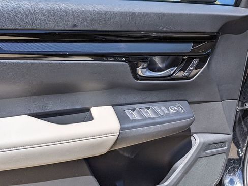 Used 2024 Honda CR-V EX-L image 10