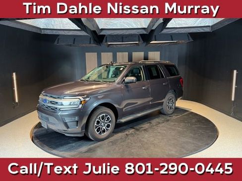 Used 2024 Ford Expedition XLT image 1