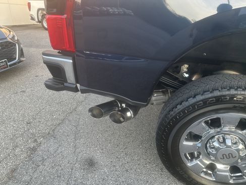 Used 2025 Ford F250 King Ranch w/ Chrome Package image 9