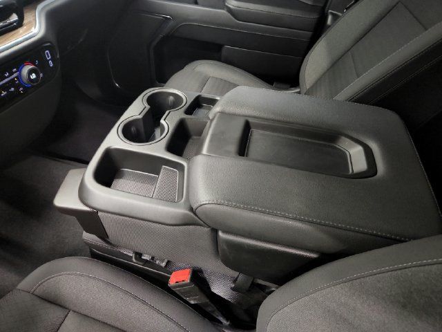 Used 2024 Chevrolet Silverado 1500 RST AWD/4WD image 32