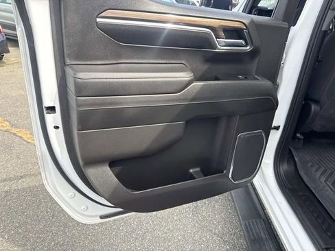 Used 2023 Chevrolet Silverado 1500 LT Trail Boss w/ Protection Package image 19