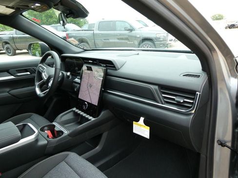 New 2026 GMC Terrain Elevation w/ Black Edition FWD image 10