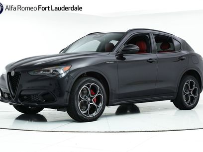 New 2025 Alfa Romeo Stelvio Sprint w/ Veloce Package