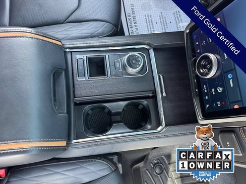 Certified 2024 Ford Expedition Platinum RWD image 23