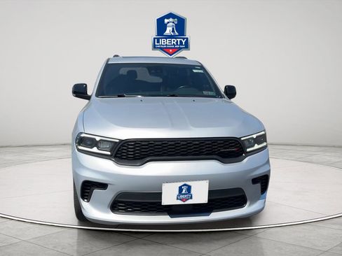 Certified 2024 Dodge Durango GT AWD/4WD image 2