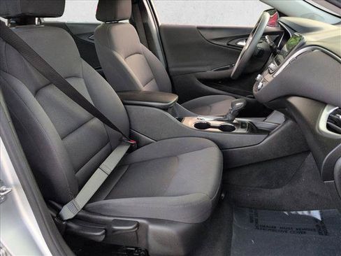 Certified 2022 Chevrolet Malibu LT FWD image 20
