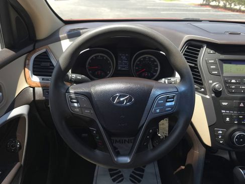 Used 2015 Hyundai Santa Fe Sport FWD image 21