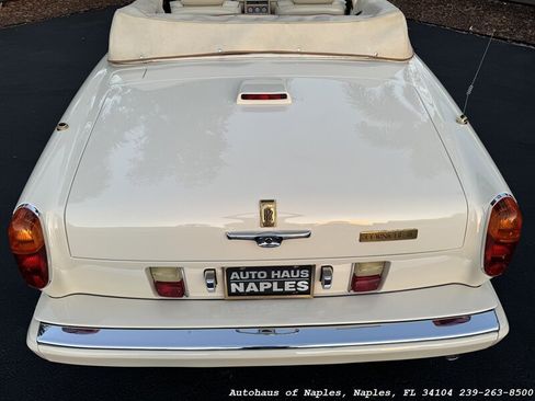 Used 1990 Rolls-Royce Corniche III RWD image 31