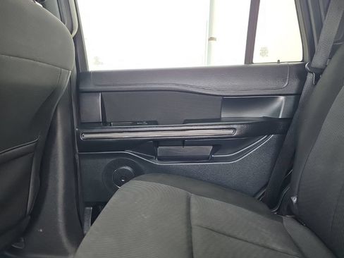 Used 2020 Ford Expedition XLT AWD/4WD image 13