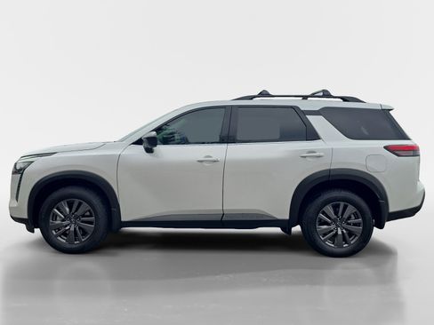 New 2026 Nissan Pathfinder SV image 2