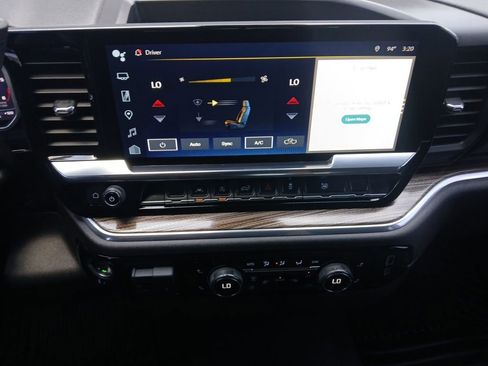 Used 2024 Chevrolet Silverado 1500 LT w/ Texas Edition Plus image 4