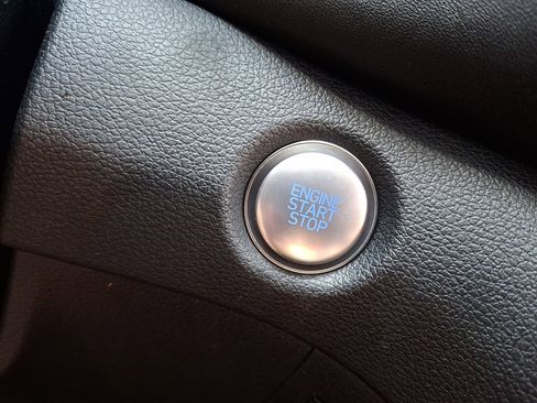 Certified 2023 Hyundai Santa Fe SEL image 23