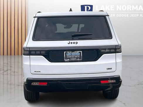 New 2026 Jeep Grand Wagoneer L Limited w/ Premium Group II image 8
